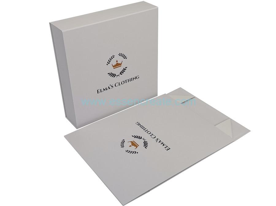Folding Clothes Packaging Gift Box with Four Tapes 
