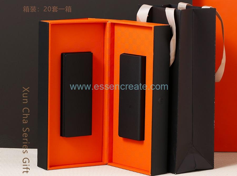 Caja de té de madera de 24 compartimentos. Caja de té de madera de 24 compartimentos.