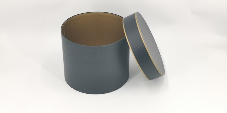 bobinado de latas de papel