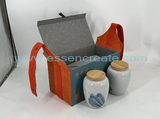 Caja de regalo de té con asa de cuero