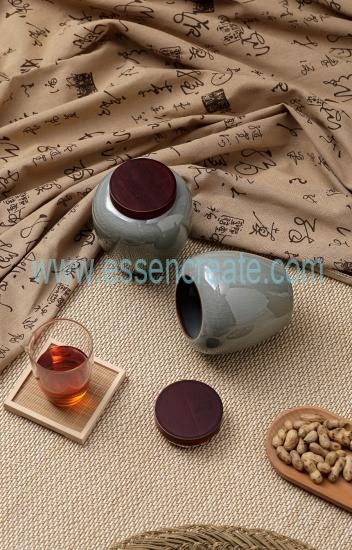 Gift Box With Double Porcelain Jar
