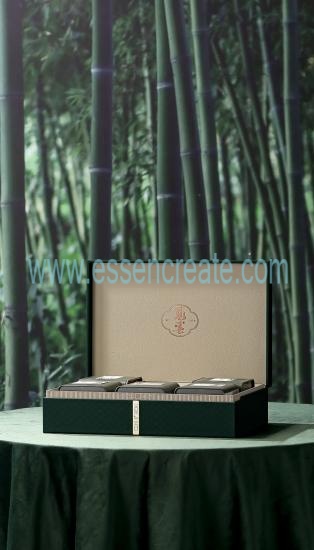 The Gift Box Has Five Small Jars